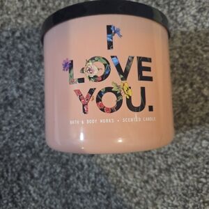 Bath & Body Works Floral 'I Love You' Candle - Peach